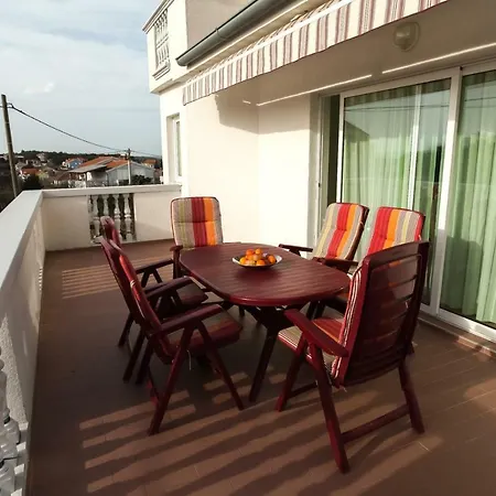 Apartment Di-ana *
